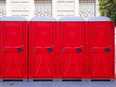 Professional local porta potty rental services in Illinois